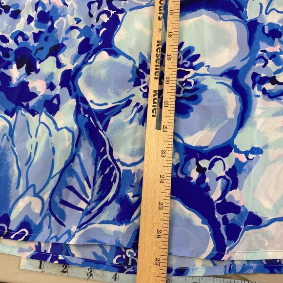 Lilly Pulitzer Top Womens Medium Silk Floral Blue Tang Flocking Fabulous NWOT - Picture 10 of 14